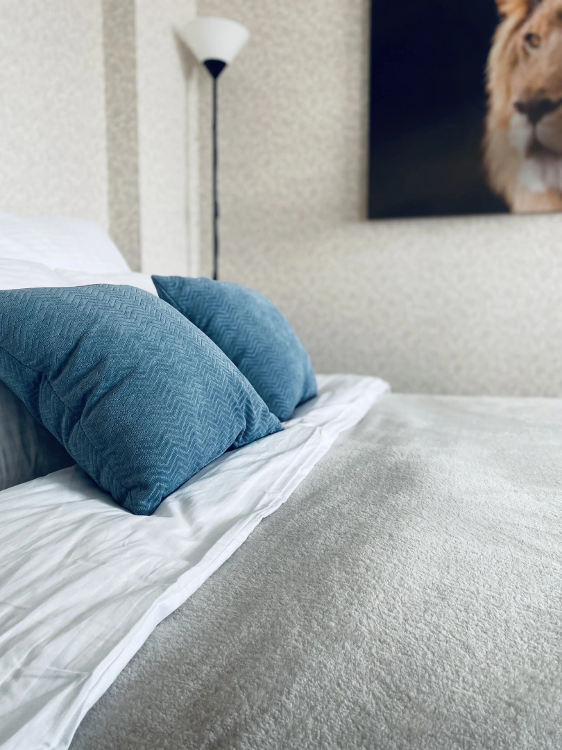 Квартира Двухкомнатная квартира возле Кремля