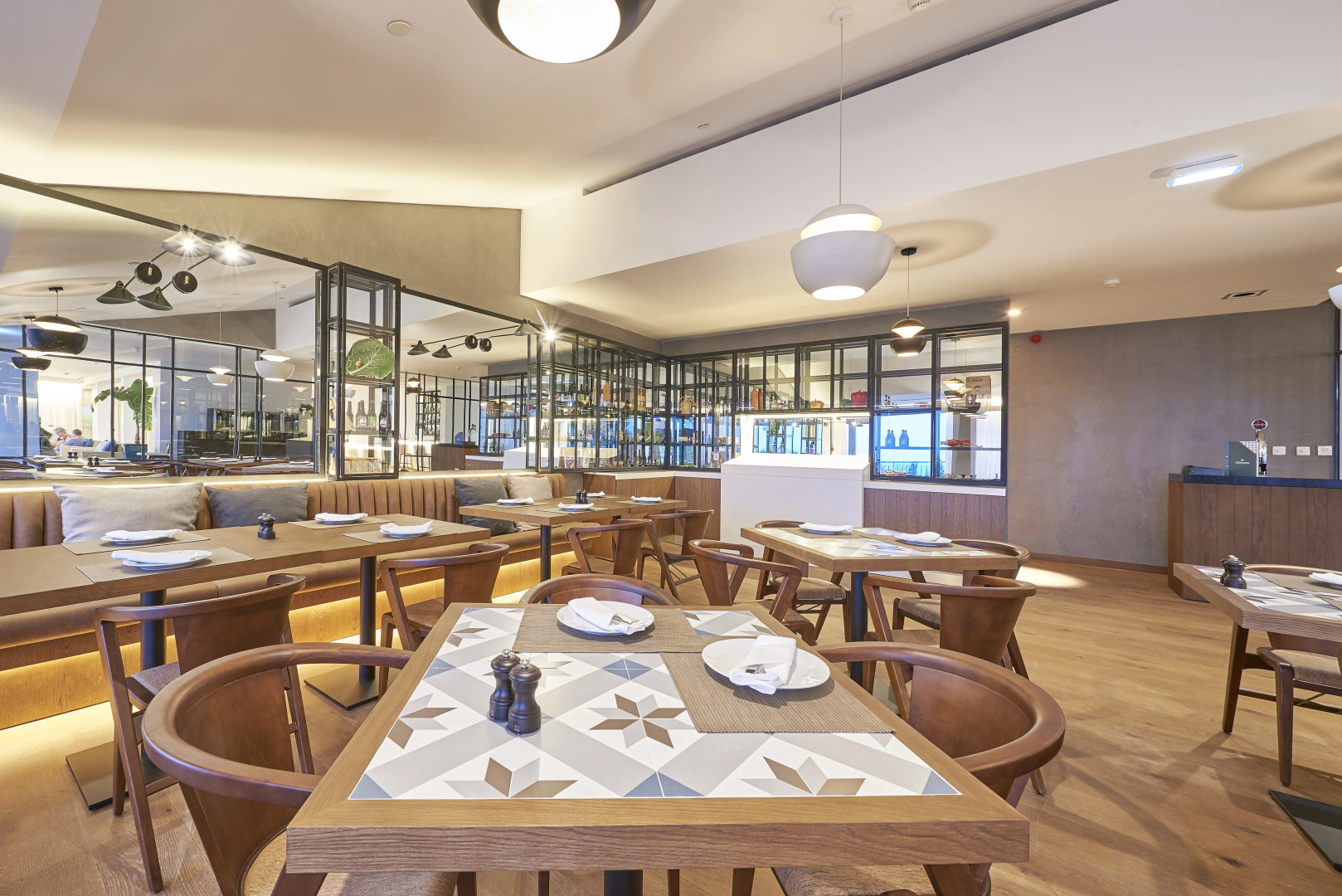 Отель Cascade Wellness Resort