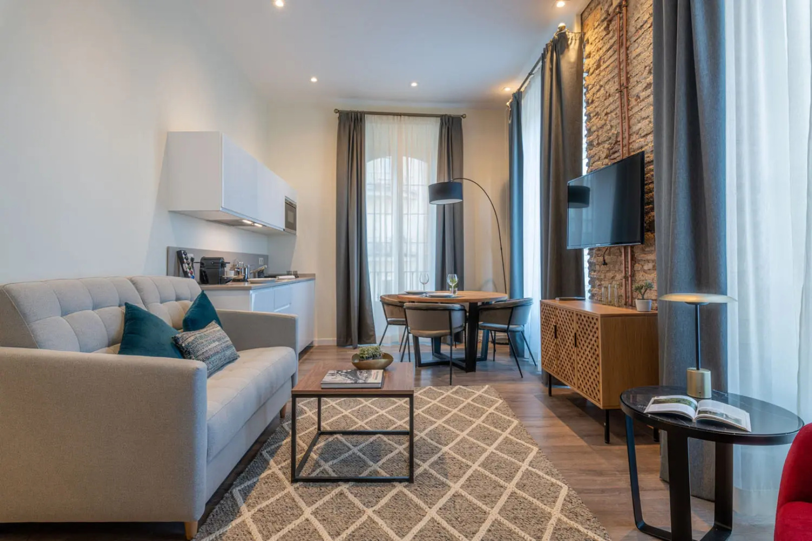 Апартаменты Homearts Málaga