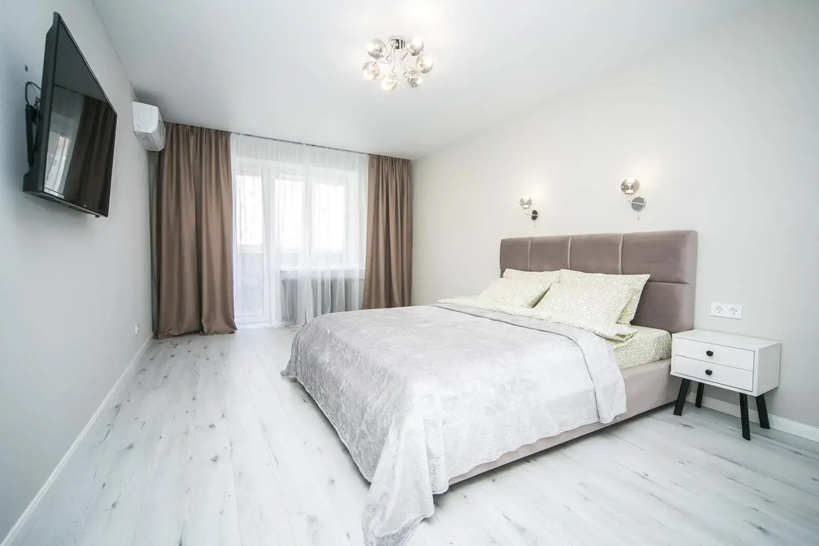 Квартира в центре города у метро Немига