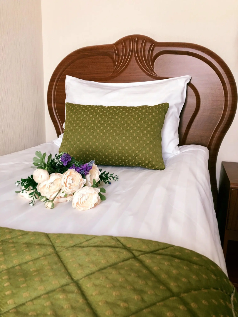Отель Cronwell Inn Стремянная