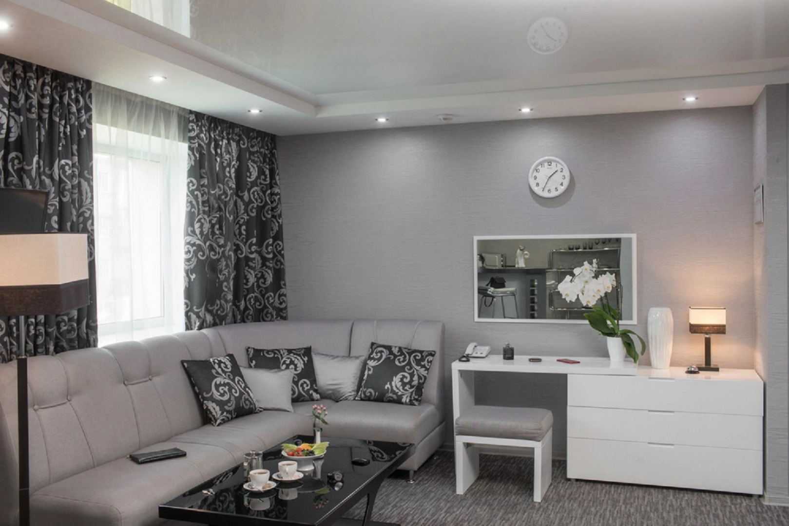 Отель Приморье