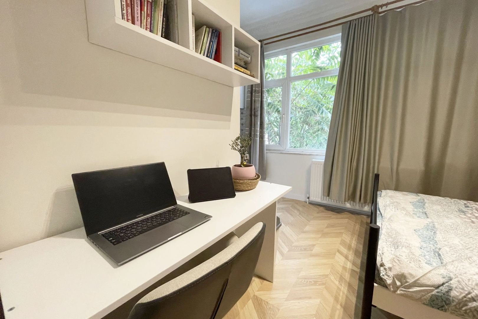 Апартаменты 2BR+2Bath entire apt with Balcony at central location