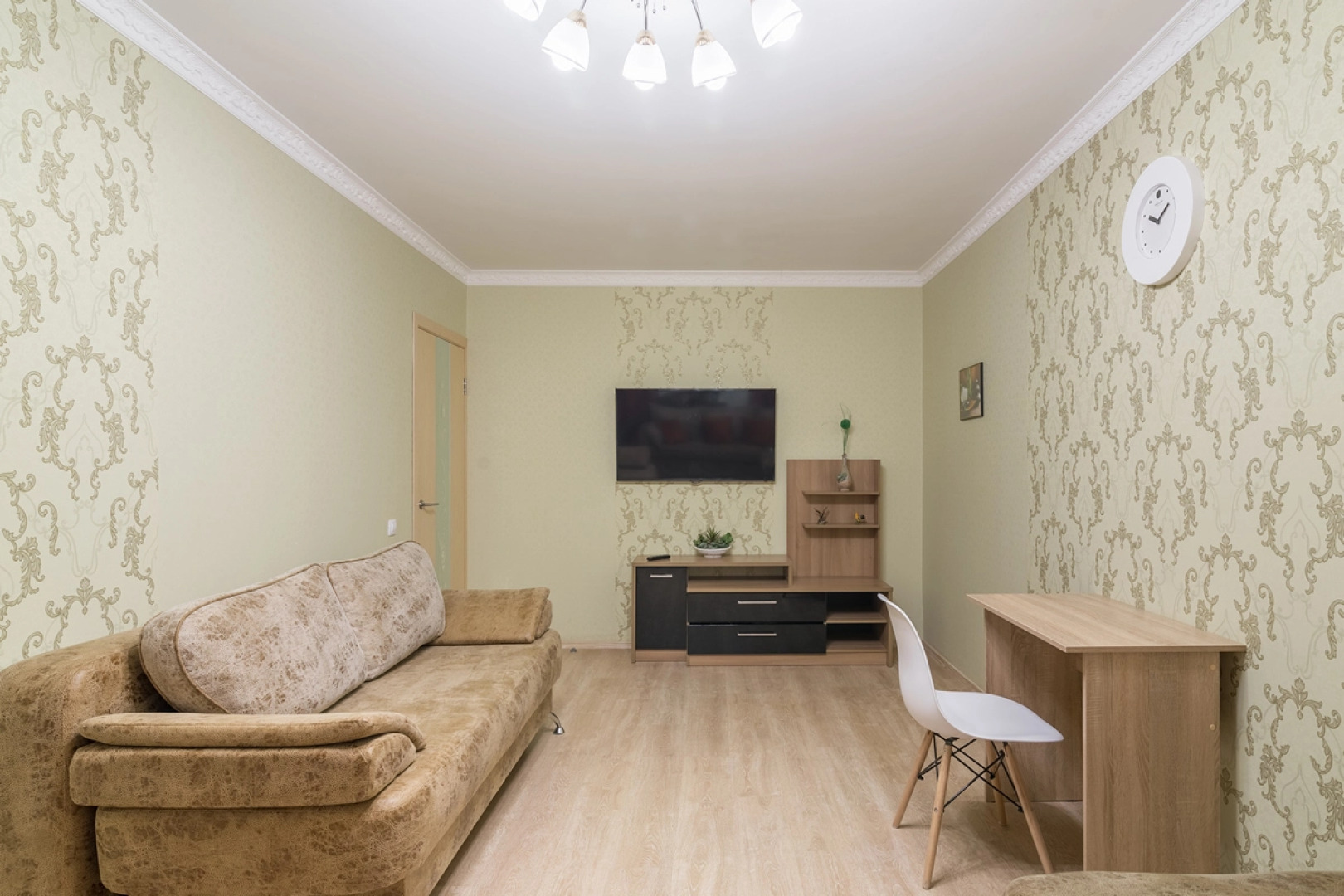 Апартаменты На-Сутки на пр-те Циолковсково 53