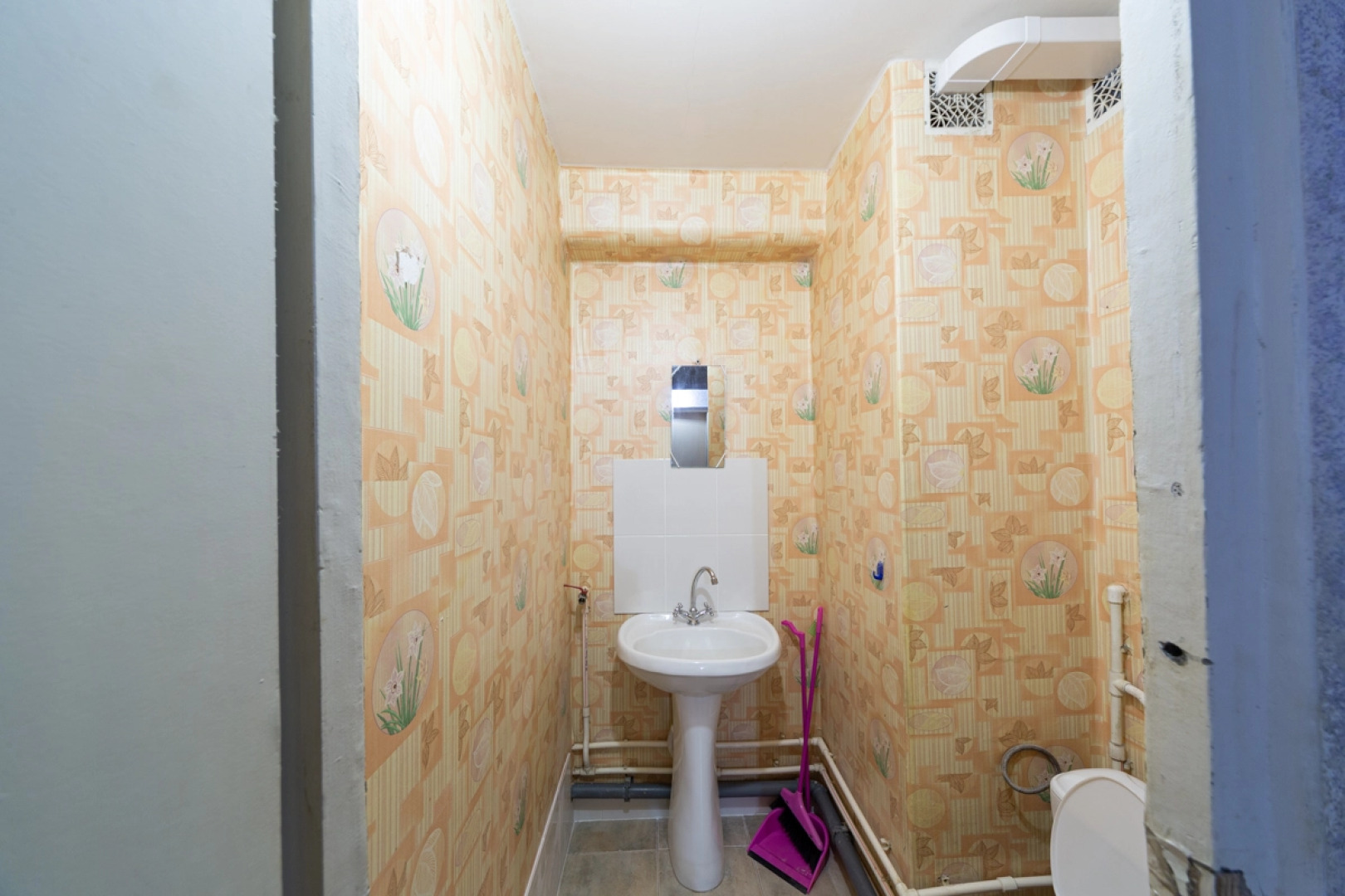 Апартаменты Двухкомнатные у ТРК Планета