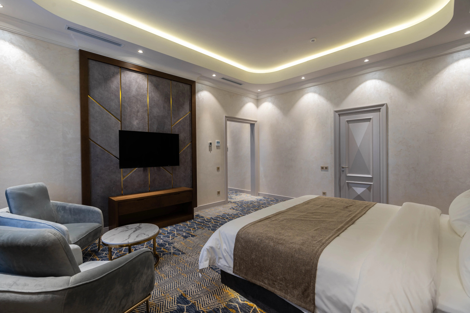 FRANKFORT Expo Hotel&Spa