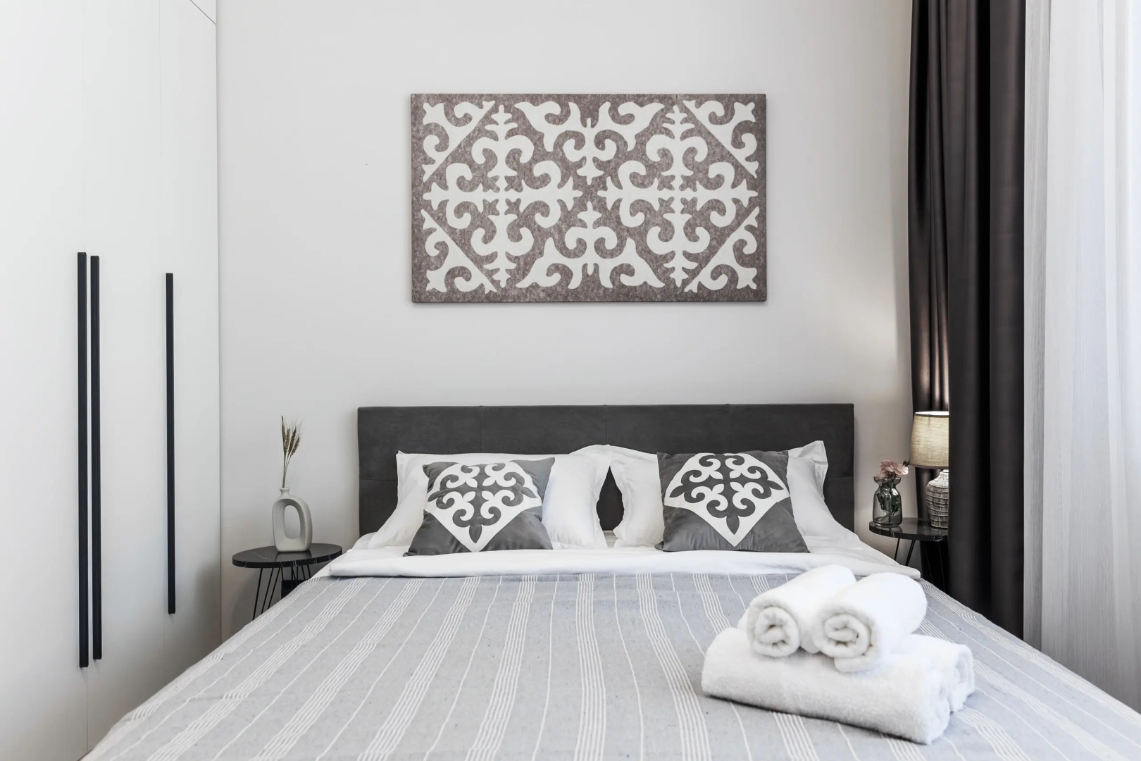 Апартаменты ADT Meridian White Marble