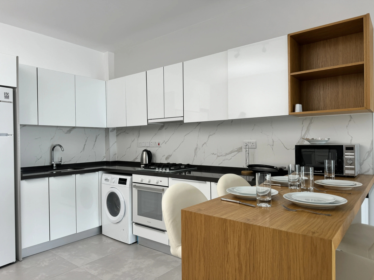 Апартаменты Современные апартаменты с видом на море