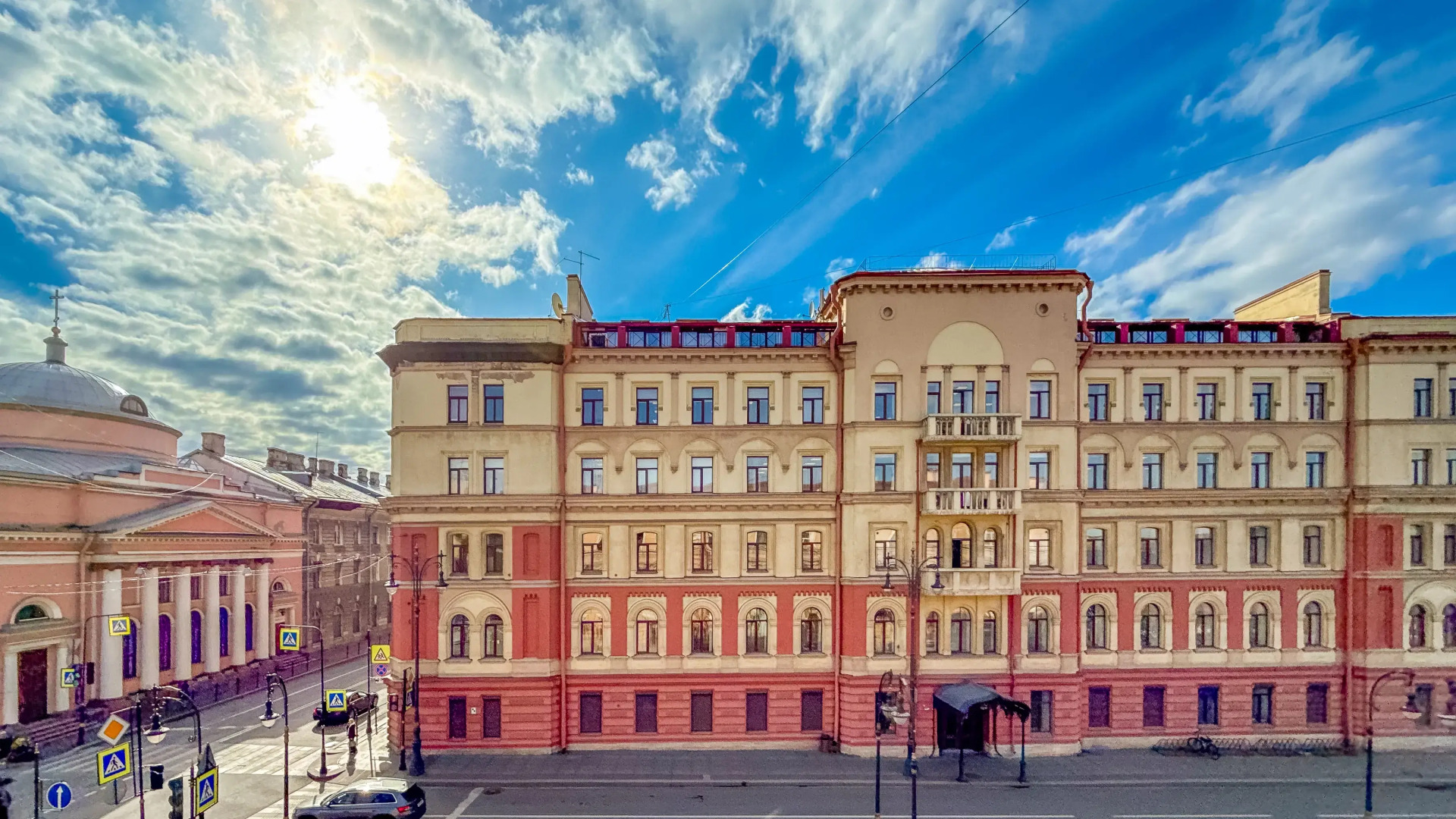 Апартаменты с видом на город