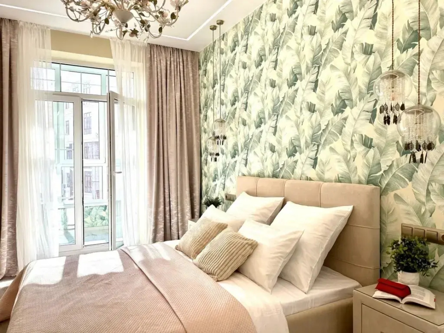 Апартаменты 2-х комнатные KranzDeluxe Резиденция у моря 1