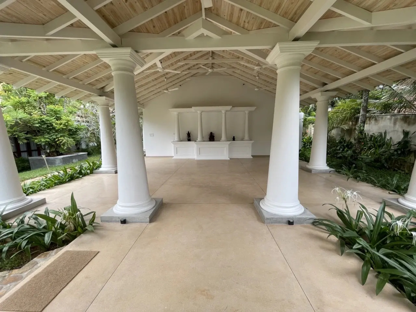 Вилла Claire Villa by Younger Villas & Resorts