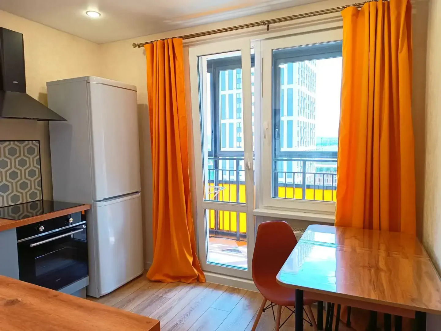 Квартира Светлая Двухкомнатная