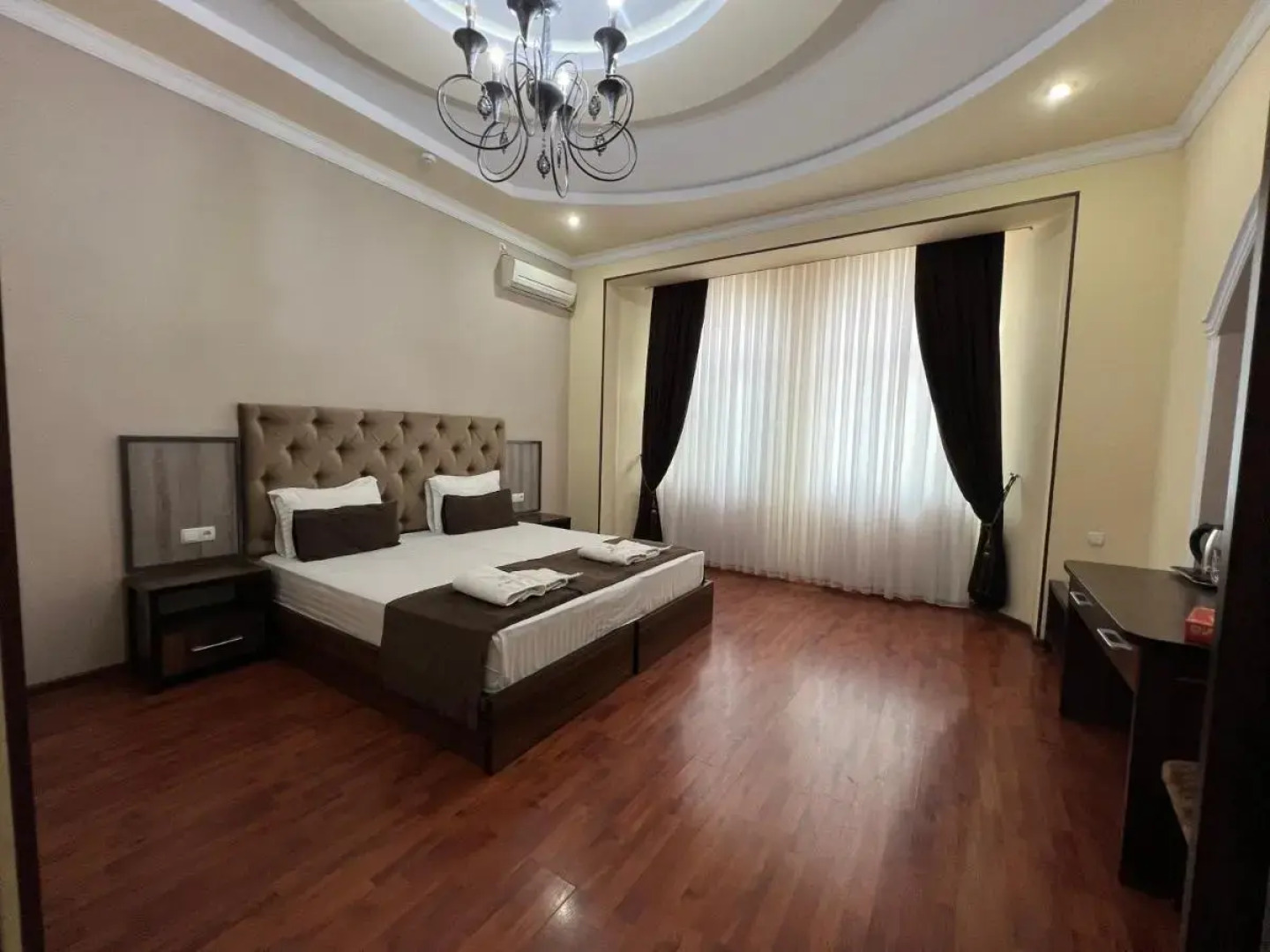 Отель Art Elite