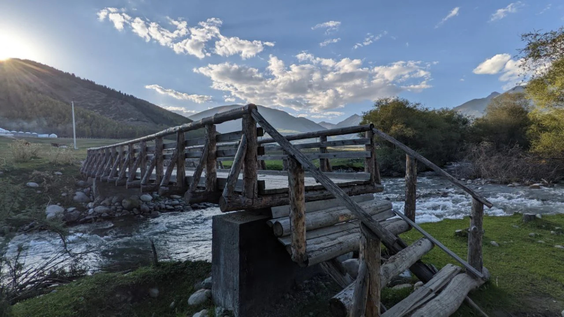 Кемпинг Sky Yurts
