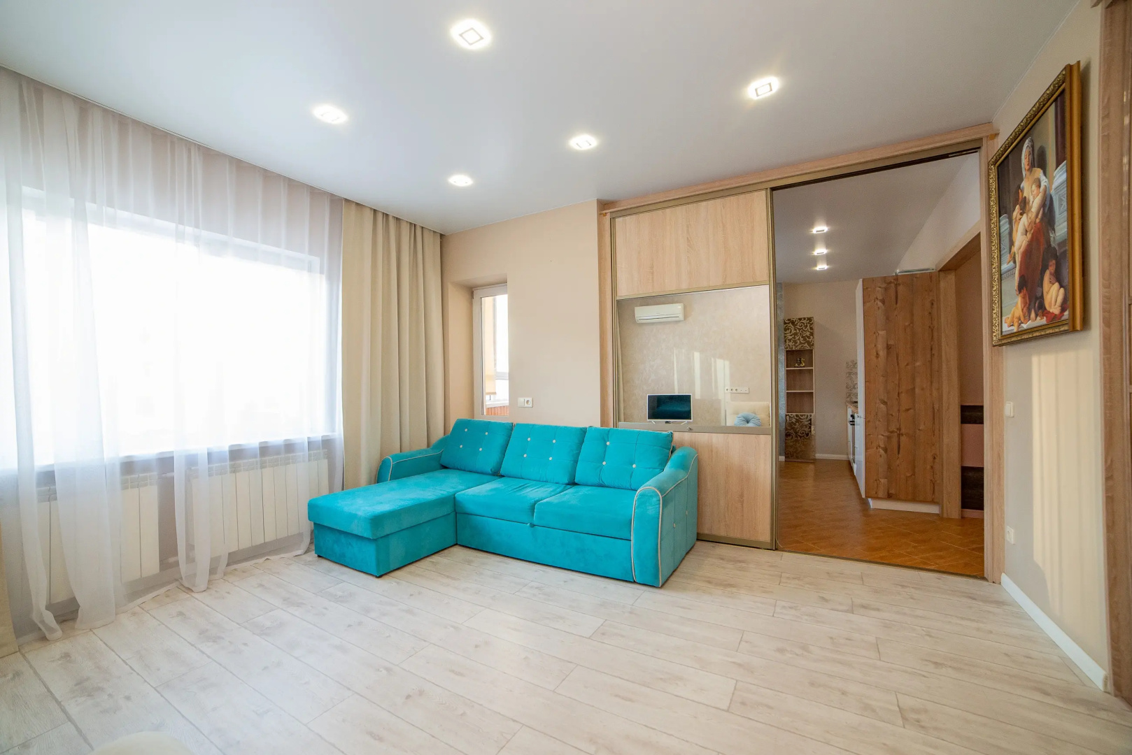 Квартира двухкомнатная BeGuest на Хохрякова