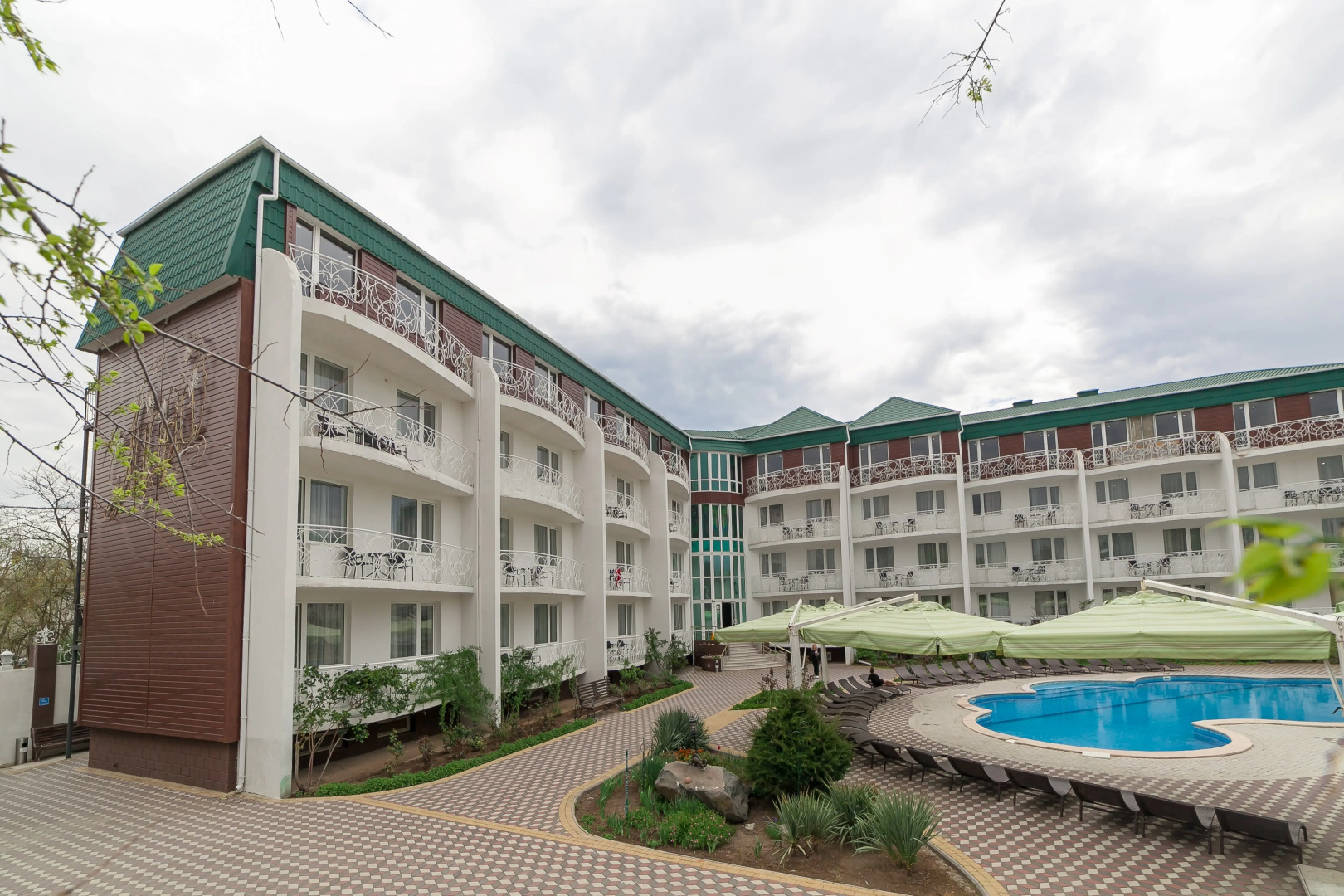 Отель Лиана