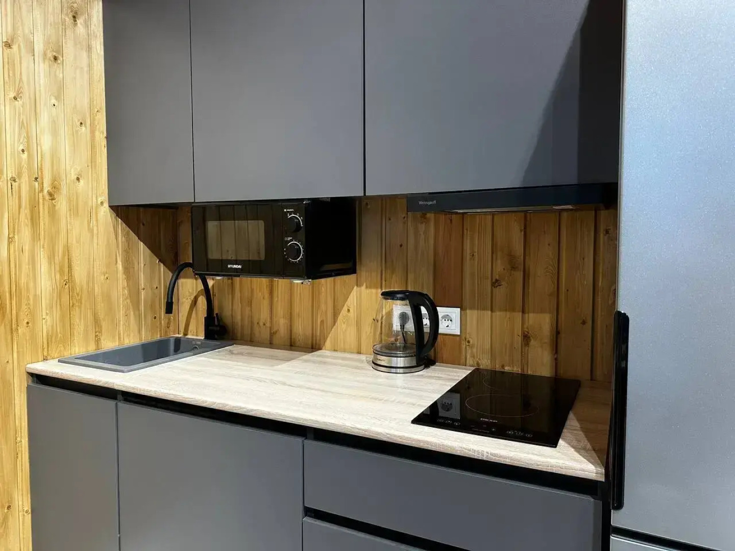 Частный дом Barn-House у леса с бассейном и банным чаном