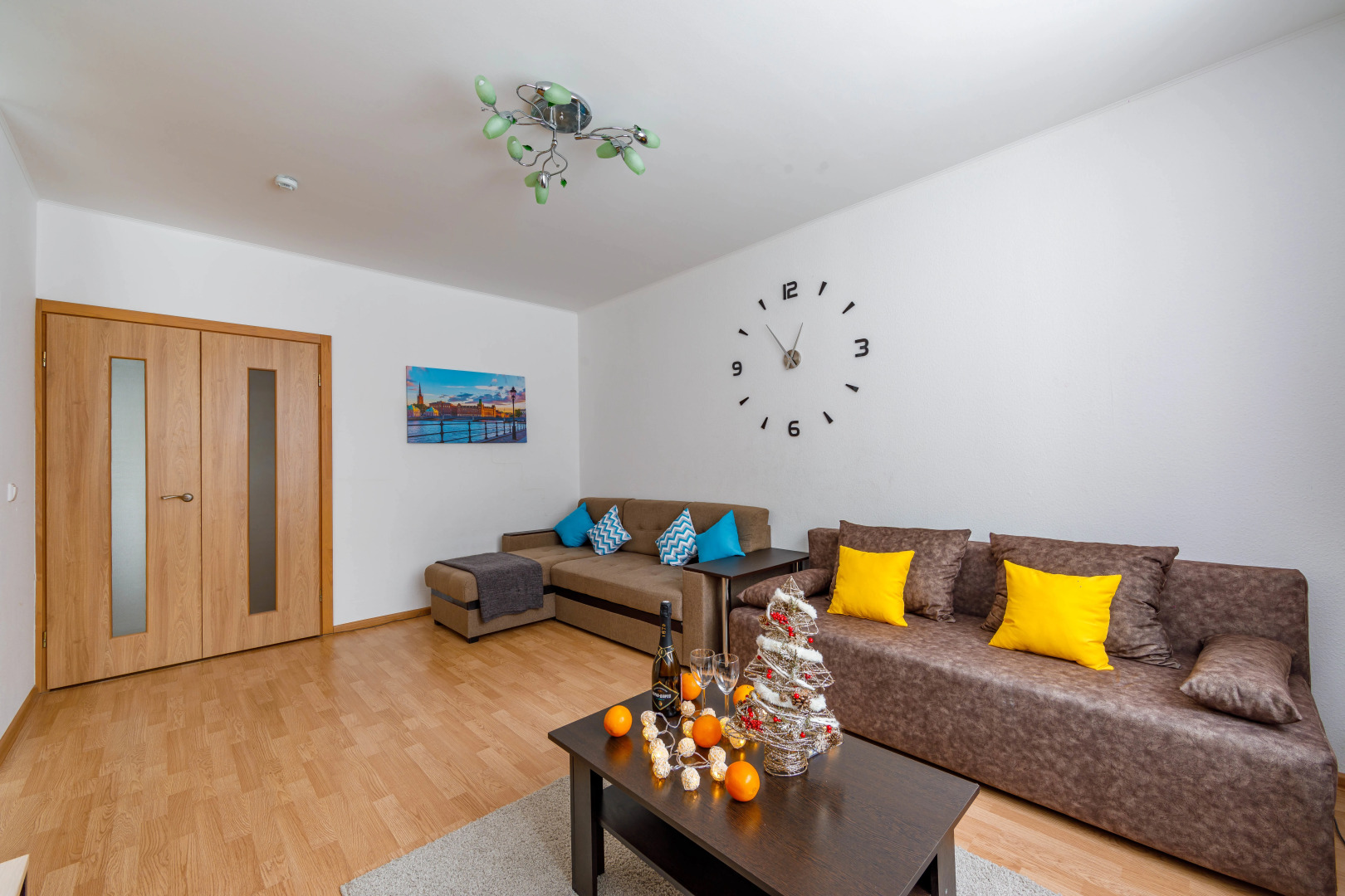 Апартаменты Dayker City Apartments на Николая Островского 7