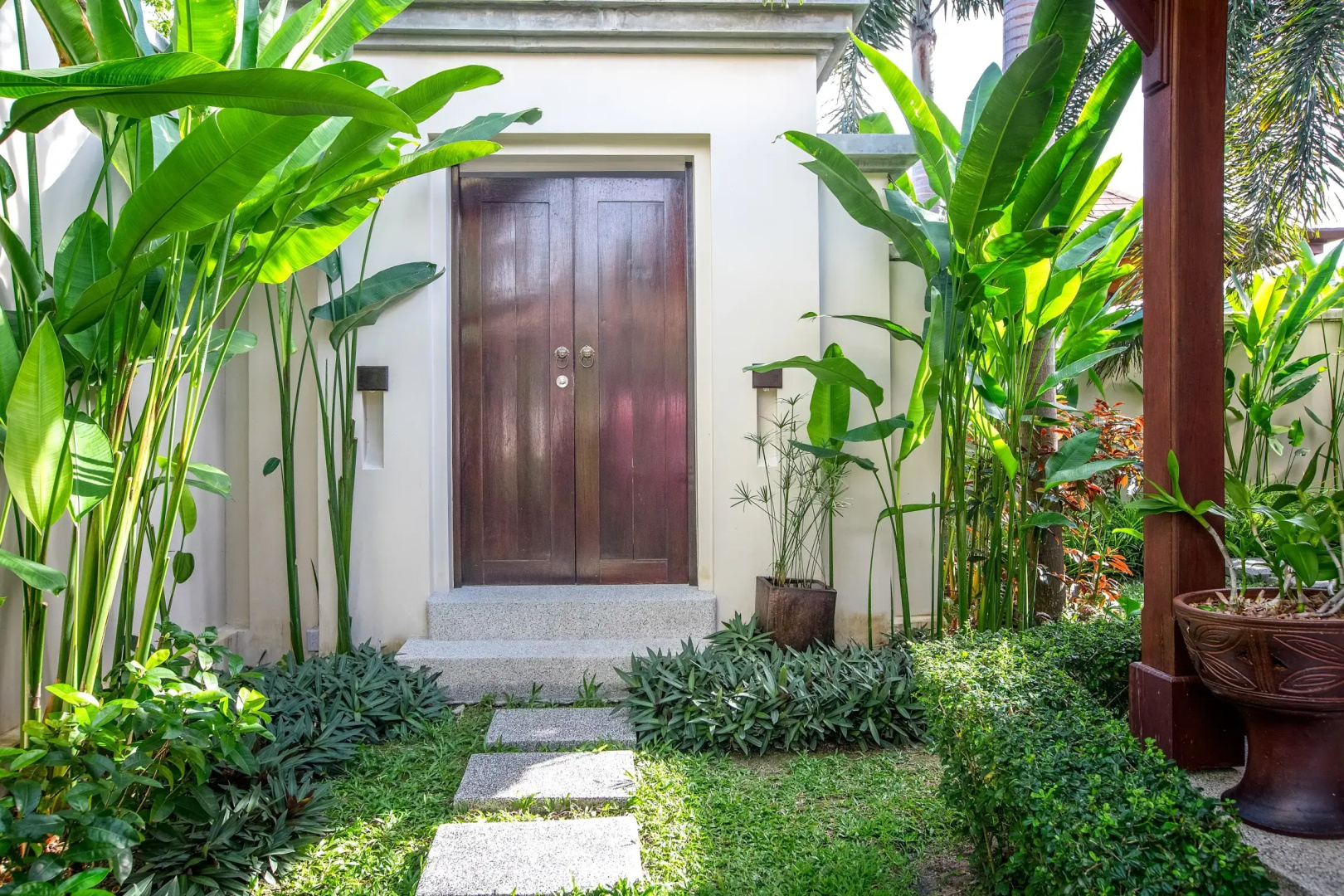 Вилла Buton 3 BR, Private Pool, Nai Harn Beach