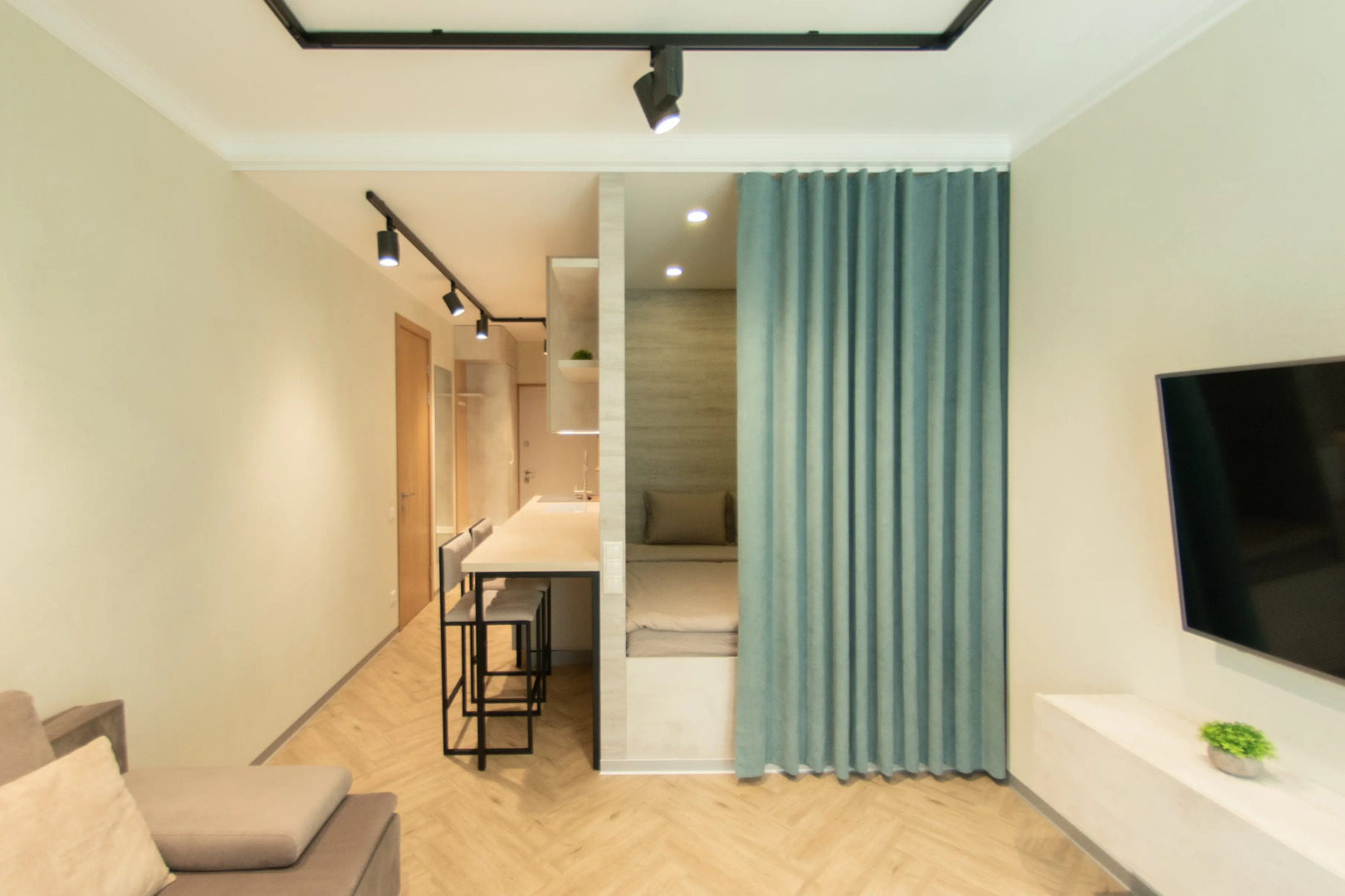 Квартира на Братской 16 Лофт