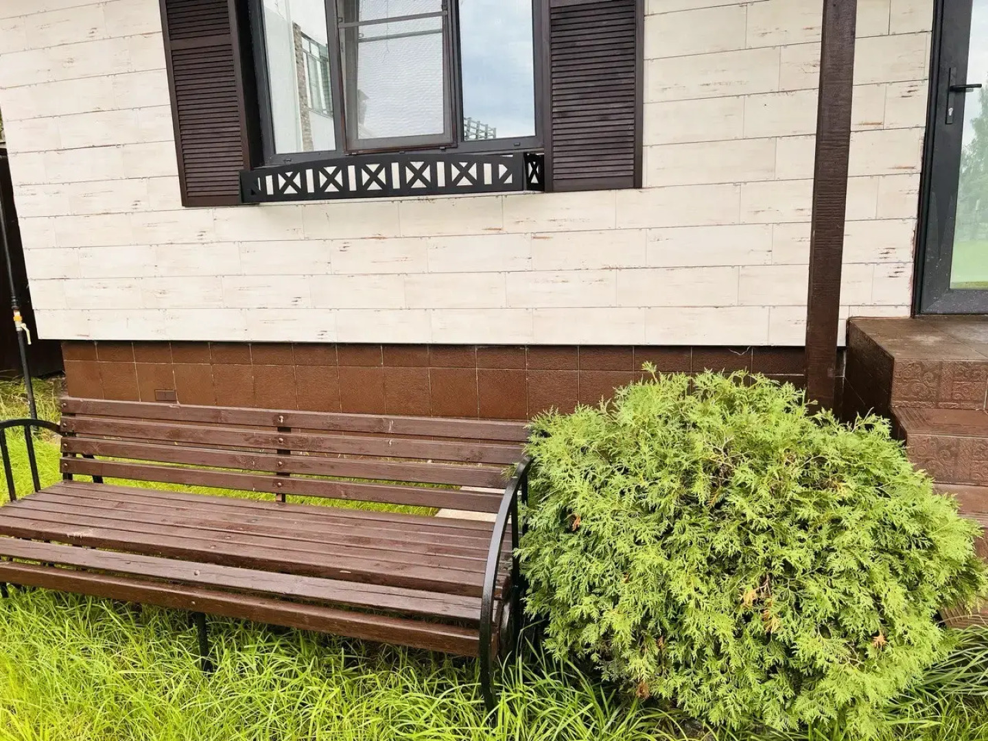 Частный дом с баней