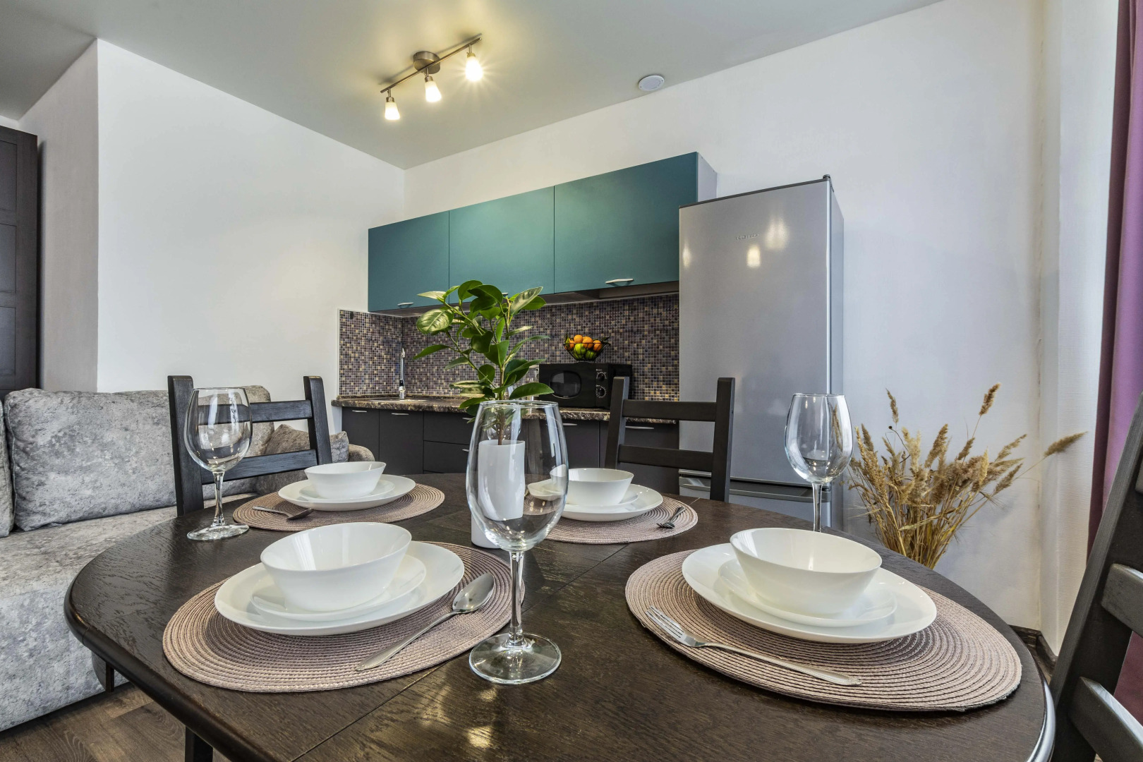 Апартаменты DailyDwell на Шейнкмана в Центре Екатеринбурга с панорамным видом