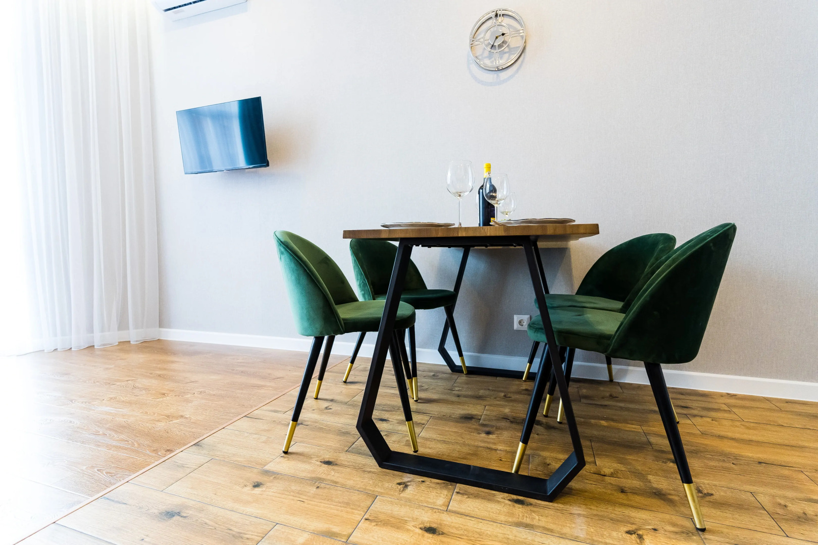 Апартаменты евродвушка с видом на море от LetoApart