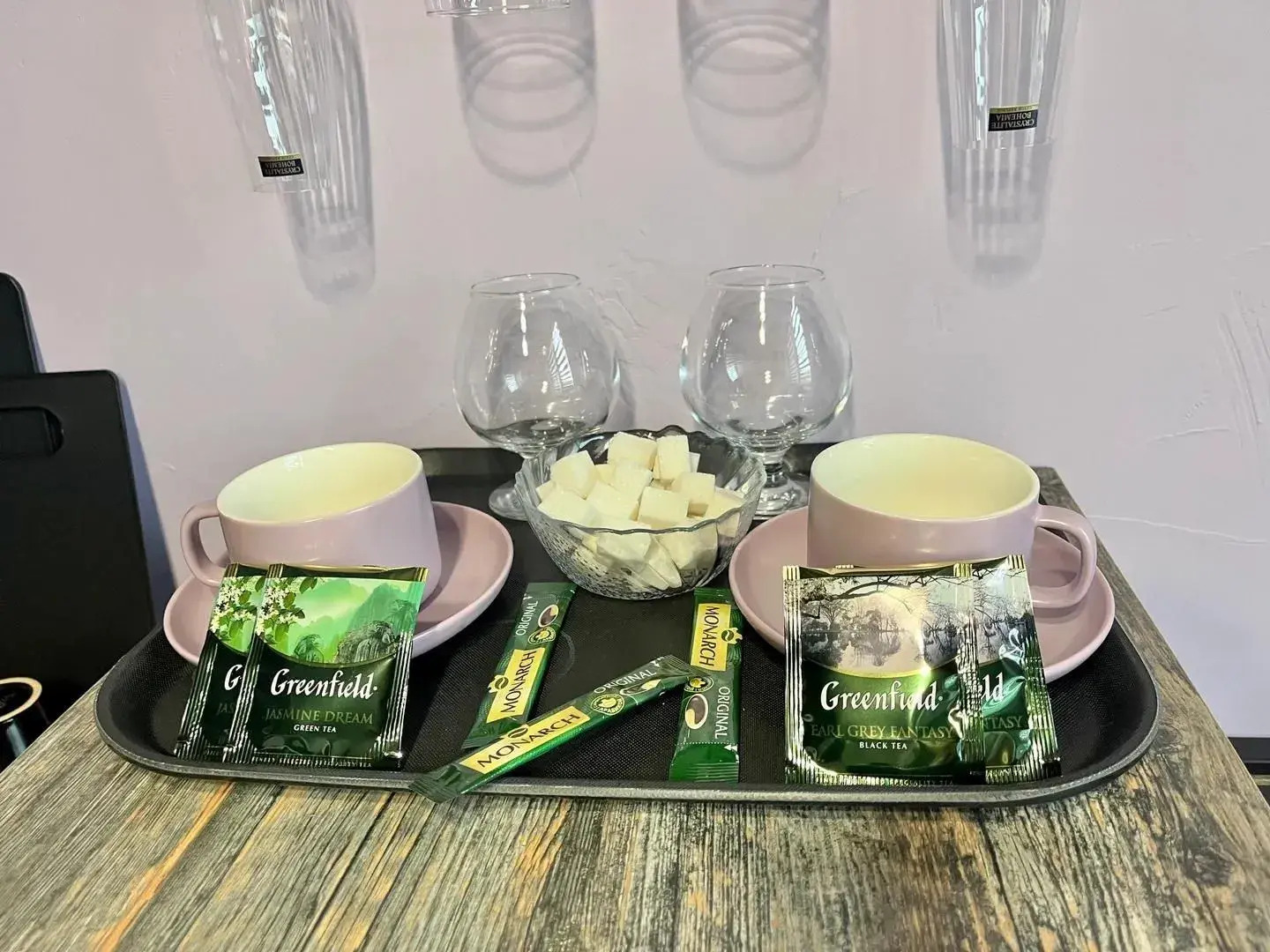 Квартира Стильная однушка с пилоном. Швейцария, Океанис, спортбаза Новинки