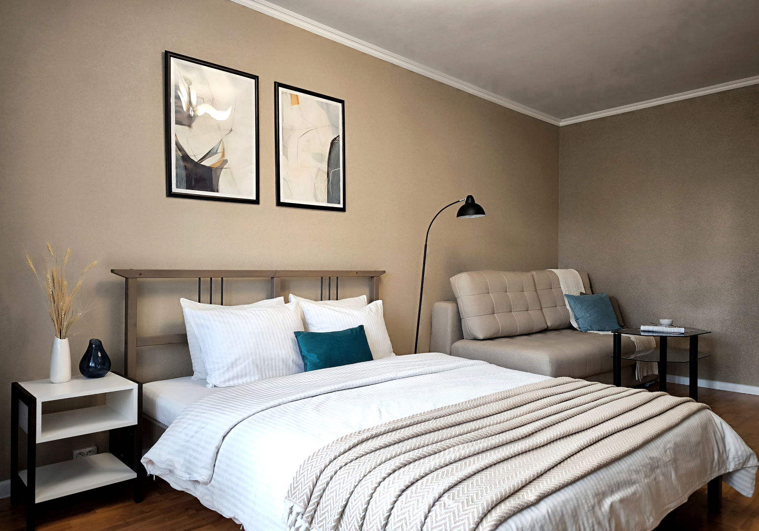 Квартира Солнечная Двухкомнатная с Видом на Город