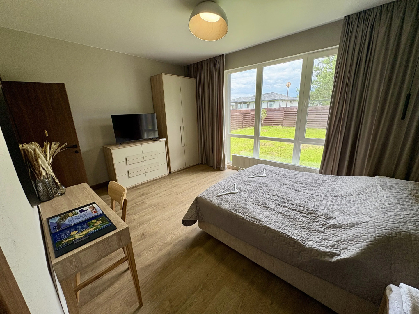 Частный Дом Стильный новый 4-комнатный в Капитан Клаб