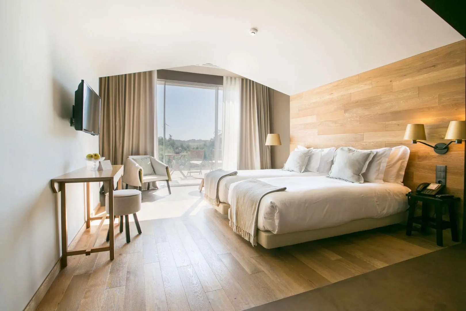 Отель Vale d'Azenha Hotel and Residences