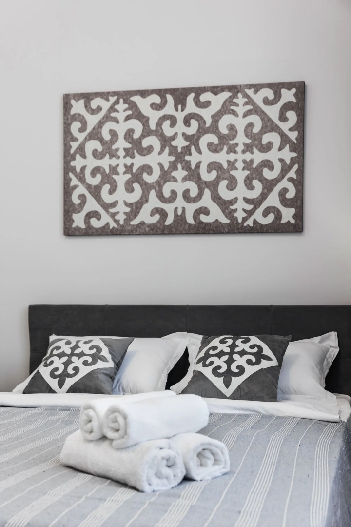 Апартаменты ADT Meridian White Marble