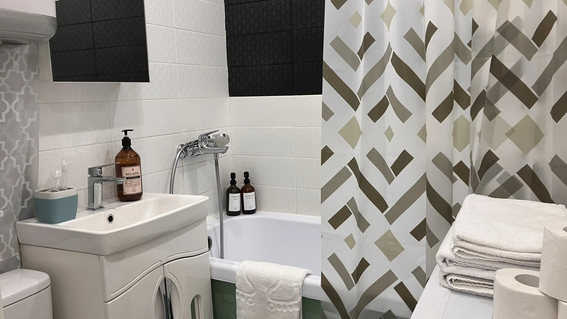 Апартаменты Ваш Рантье на Книповича 55 рядом с Plazma