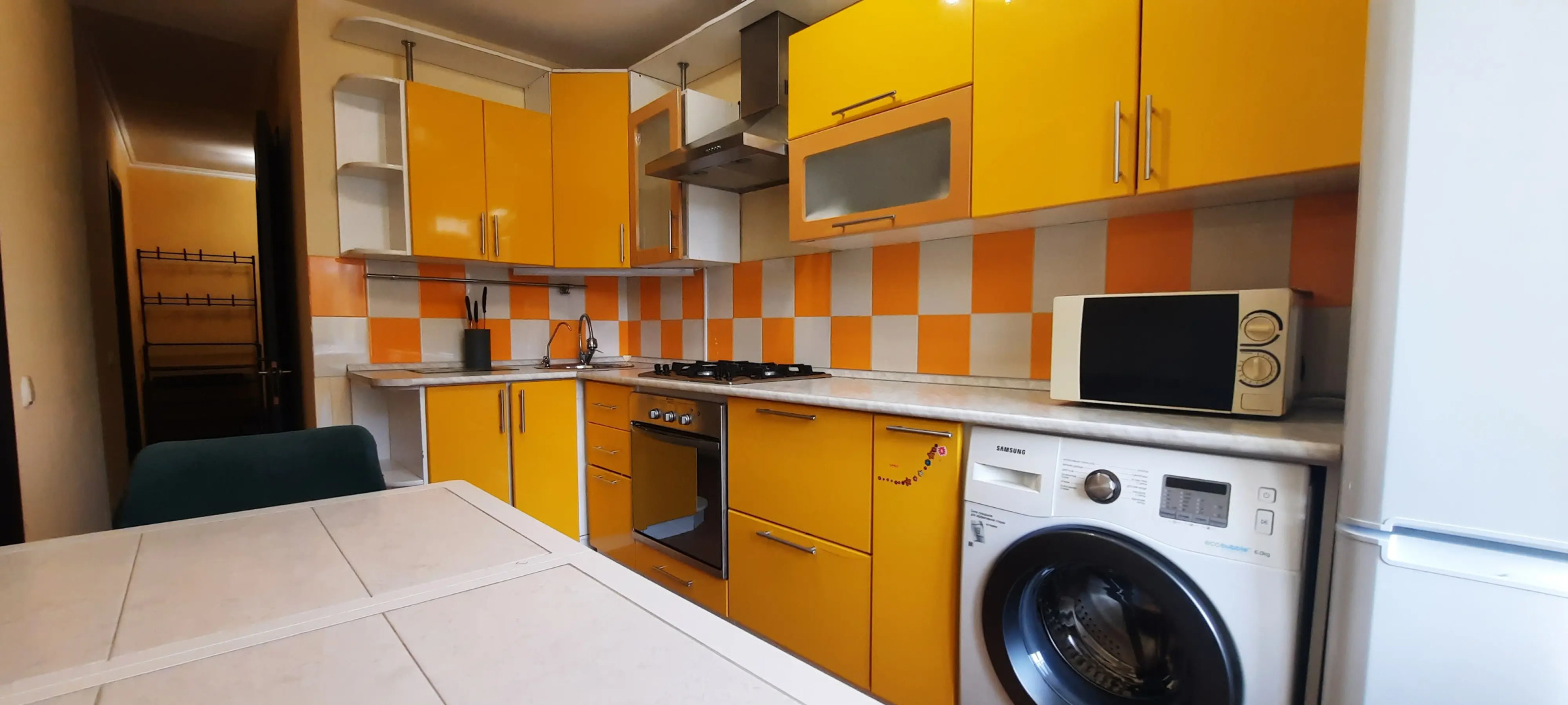 Квартира рядом с ТАУ Галерея Саратов