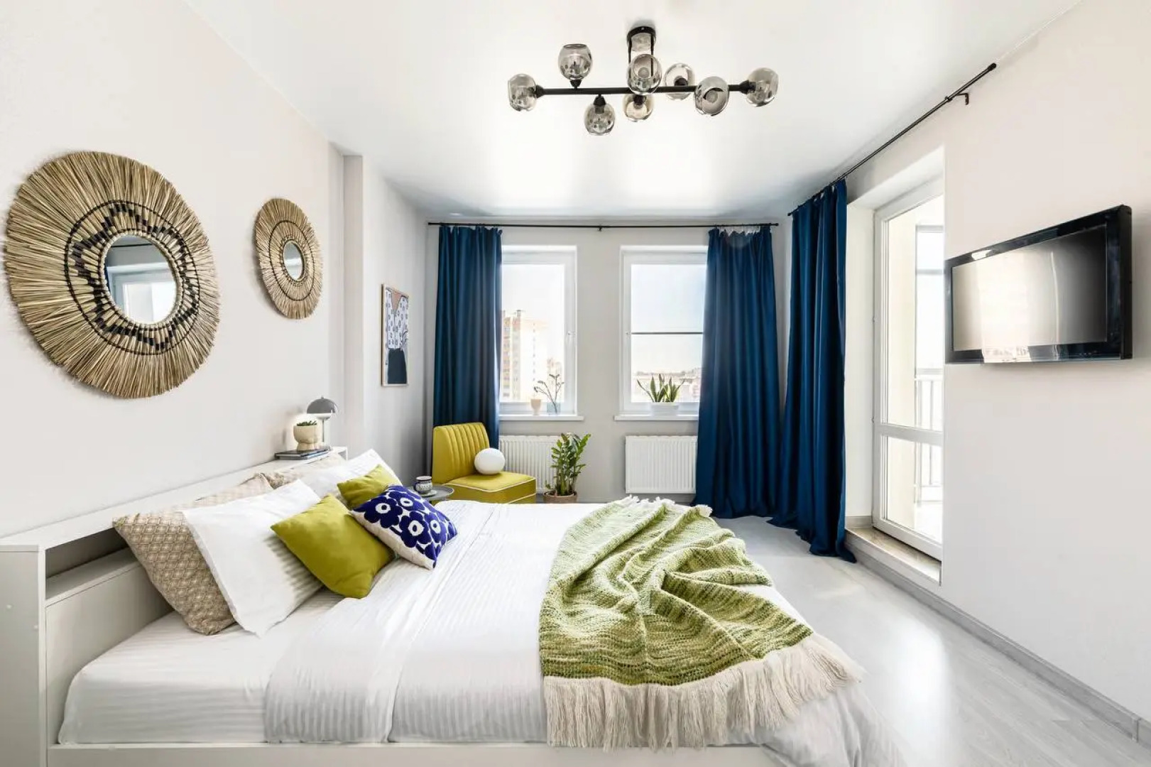 Апартаменты Happy Miracle Уютная Квартира рядом с Центром и Станцией Метро