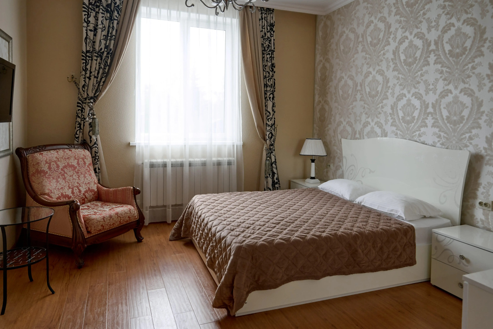 Отель Абсолют