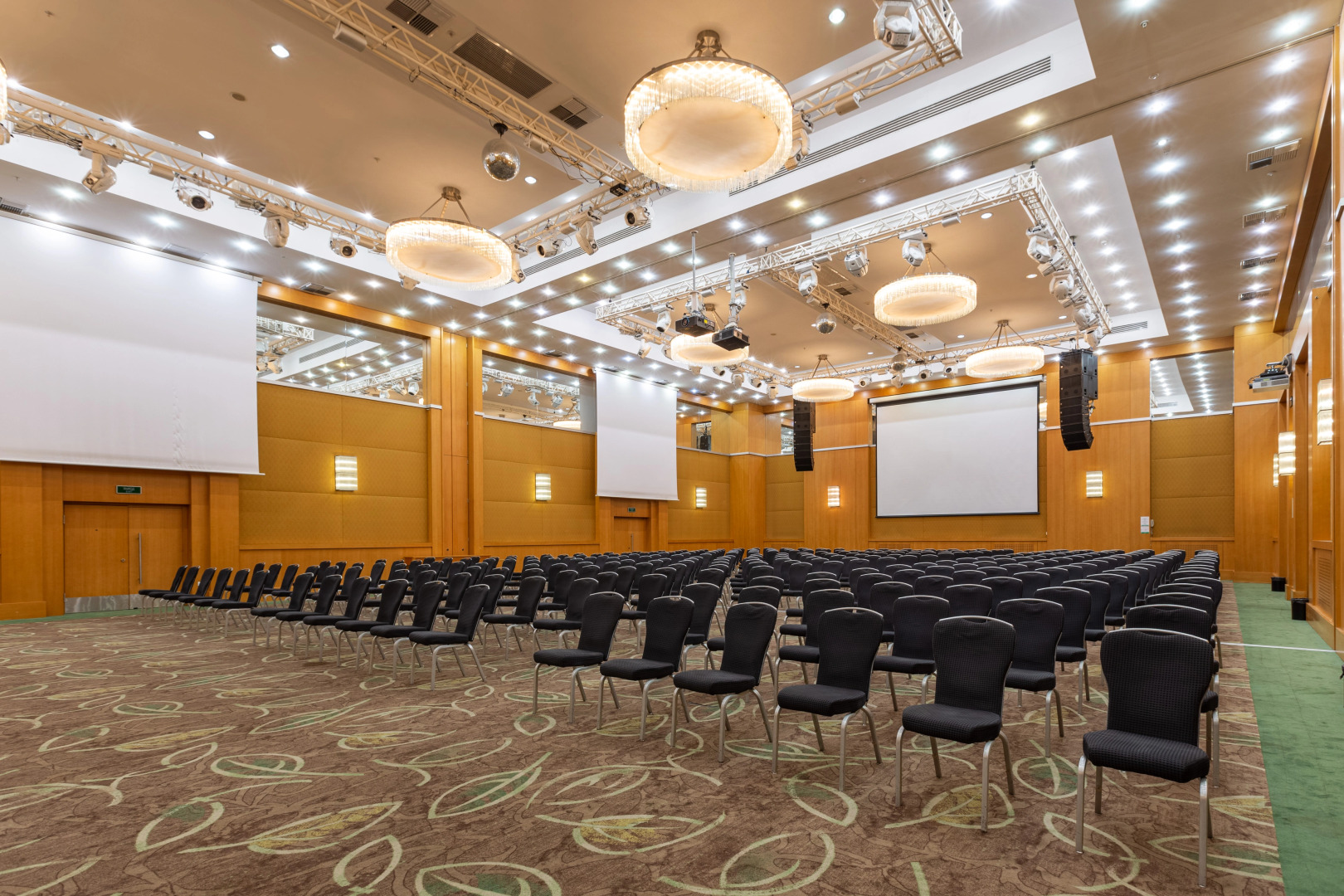 Отель Холидей Инн Москва Сокольники