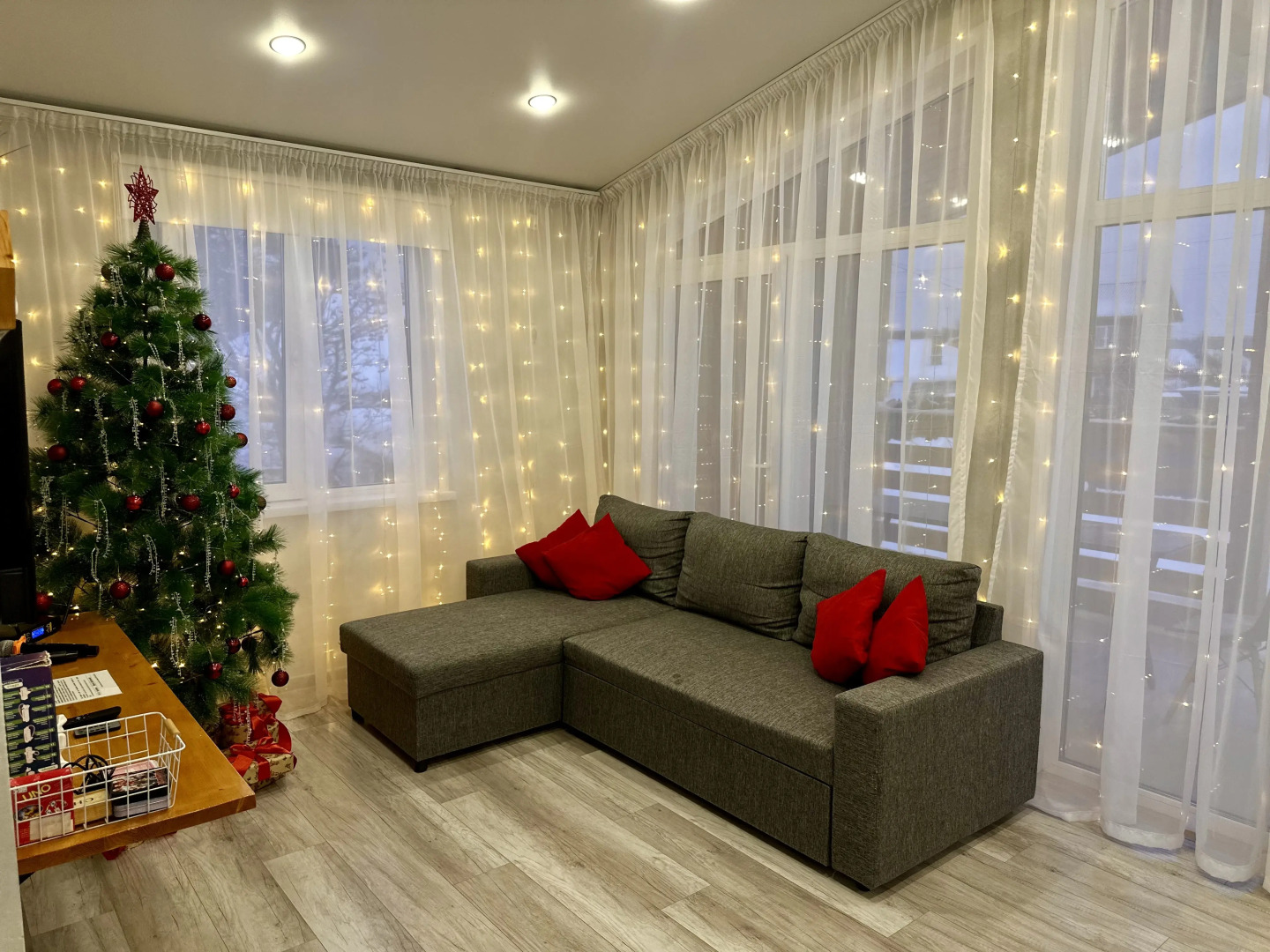 Частный дом современный в стиле барнхаус — 15 минут от города