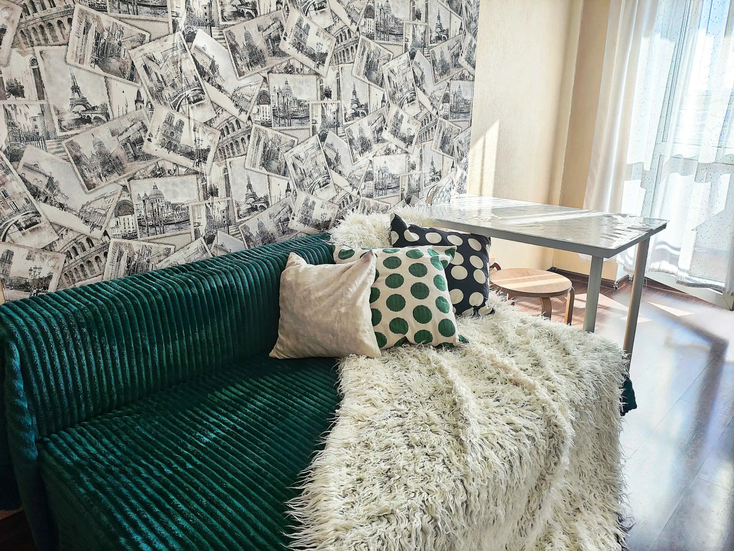 Квартира Изумруд Гостиный Дворъ и Ко на Щорса 103