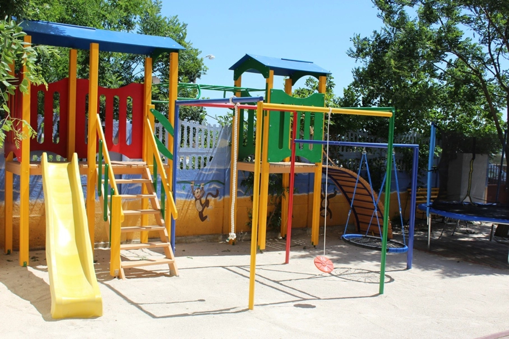 Отель Экватор