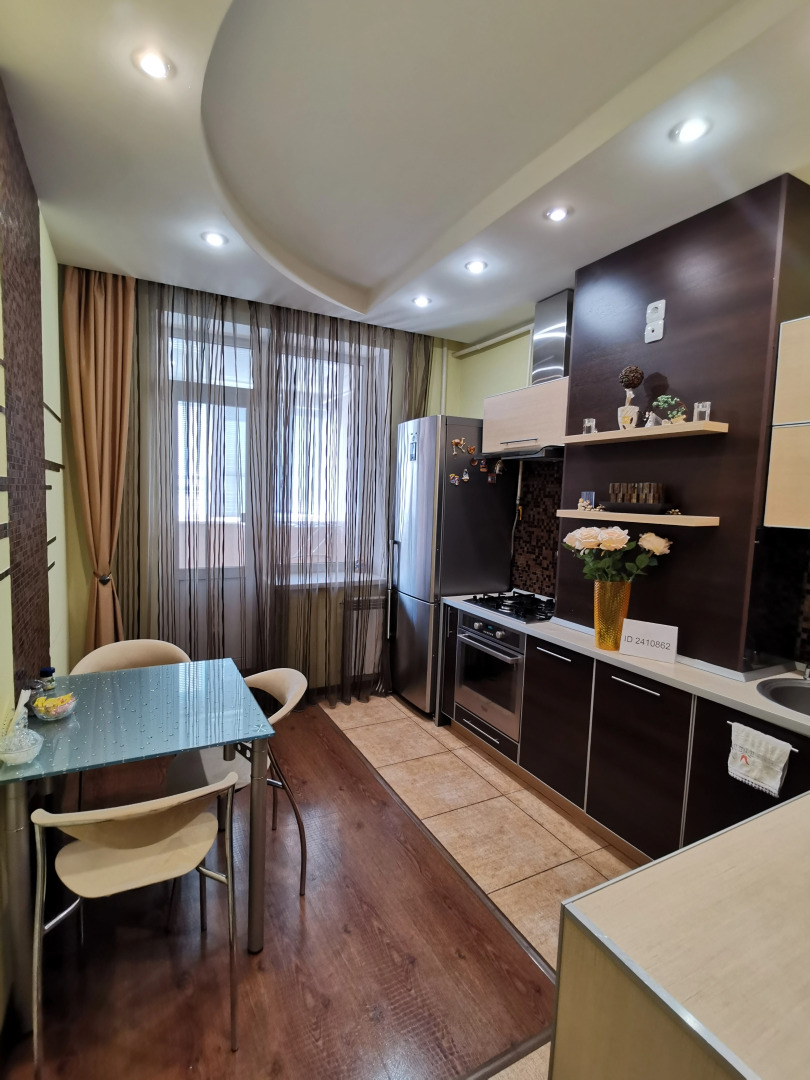 Апартаменты на Космонавтов 19