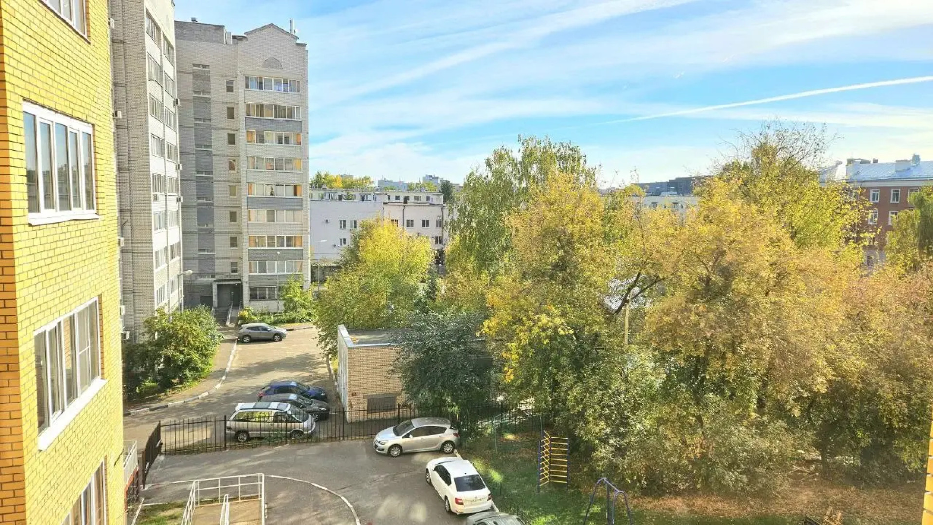 Квартира в удобной локации рядом со станцией метро Суконная слобода