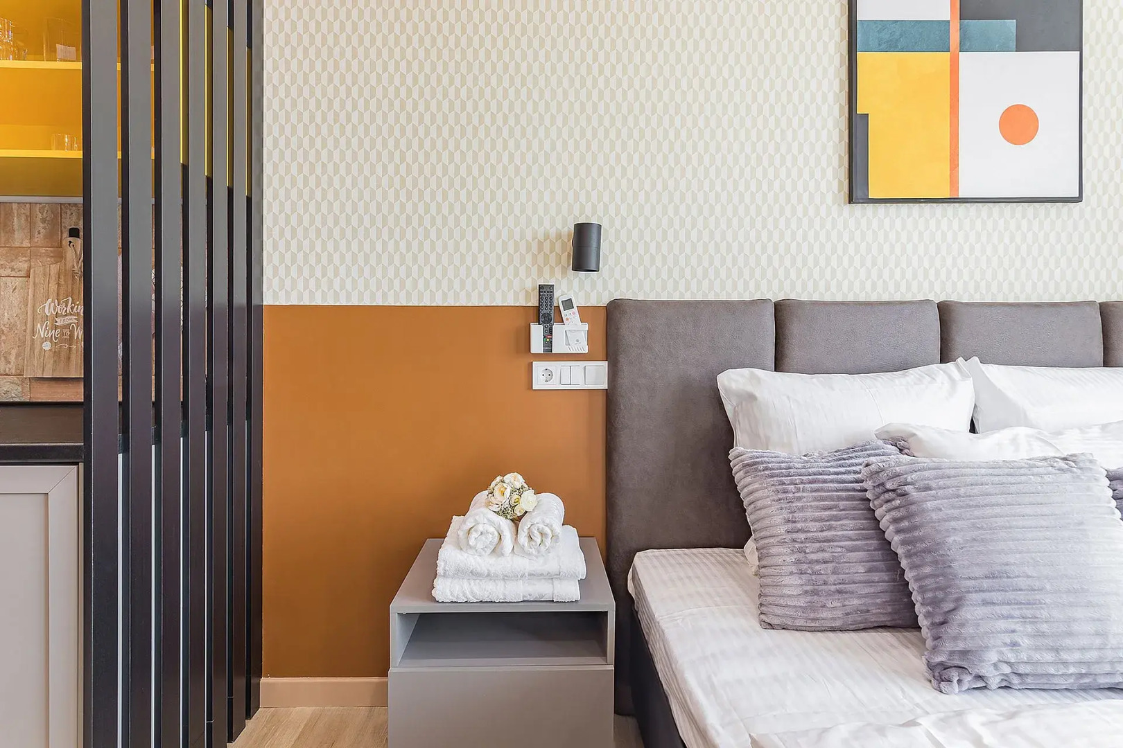 Апартаменты в Стиле Лофт в самом центре города 1408-4