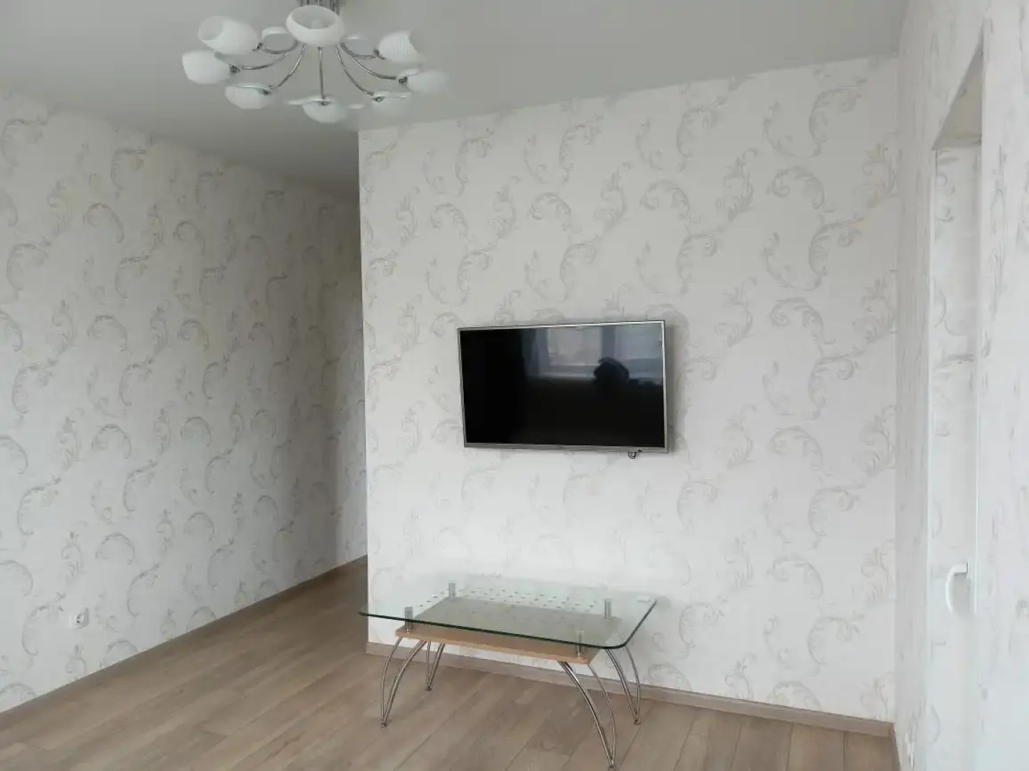 Квартира 2-комнатная Квартира с отличным ремонтом