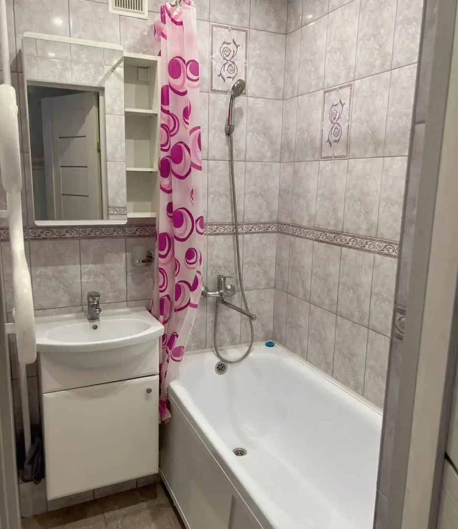 Апартаменты на Искры