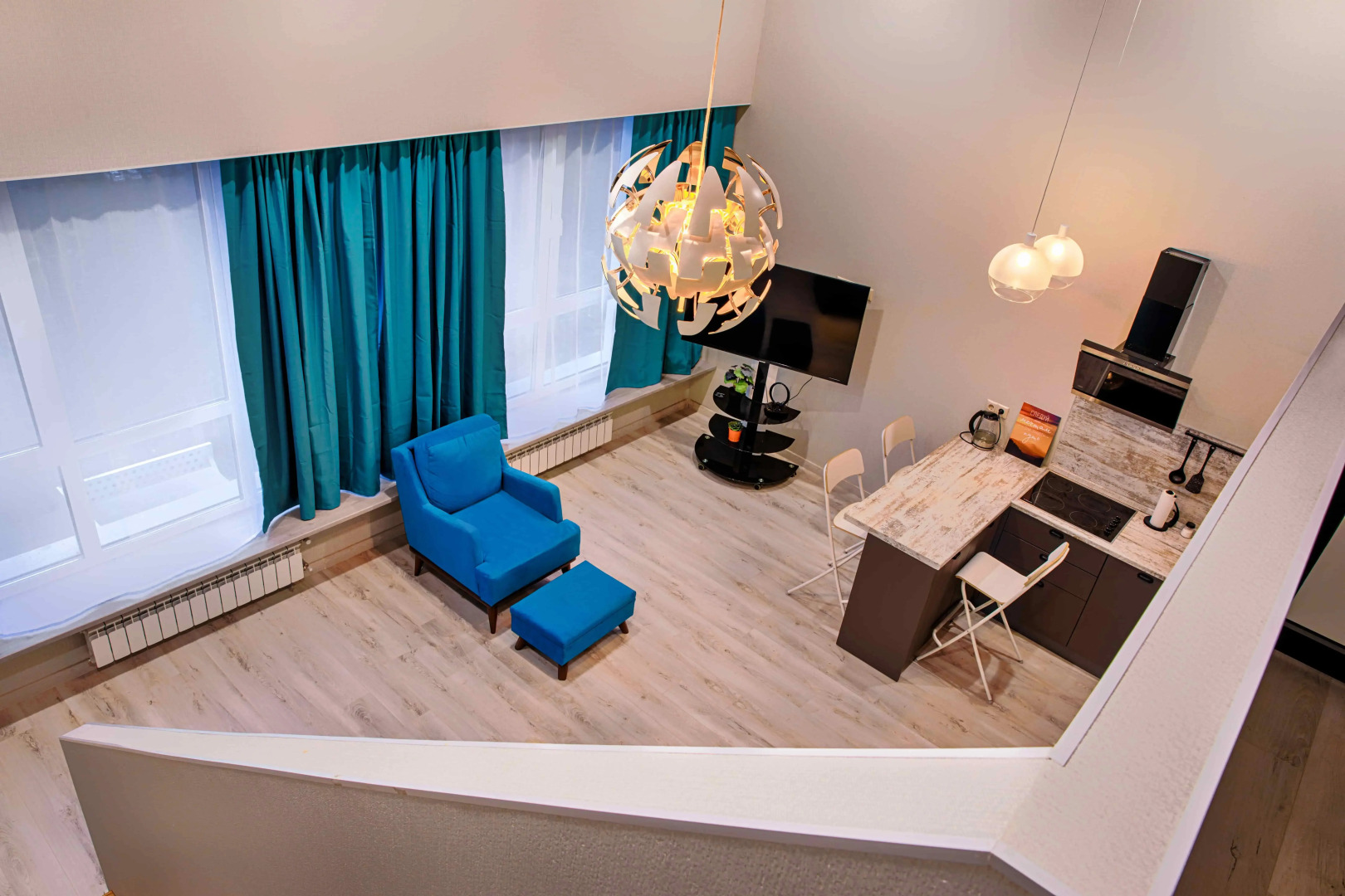 Апартаменты Академика Легостаева 8