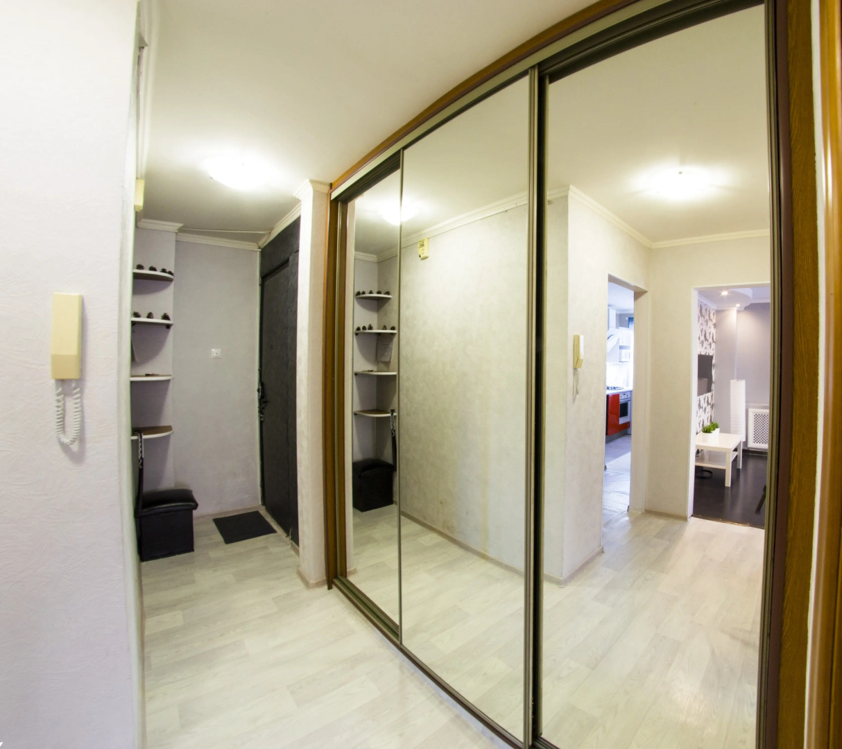 Апартаменты Двухкомнатные на Красном Пути