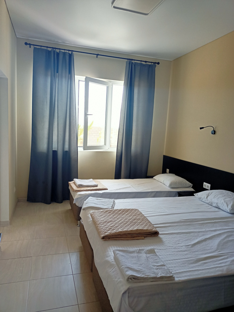 Курортный отель Sun Village