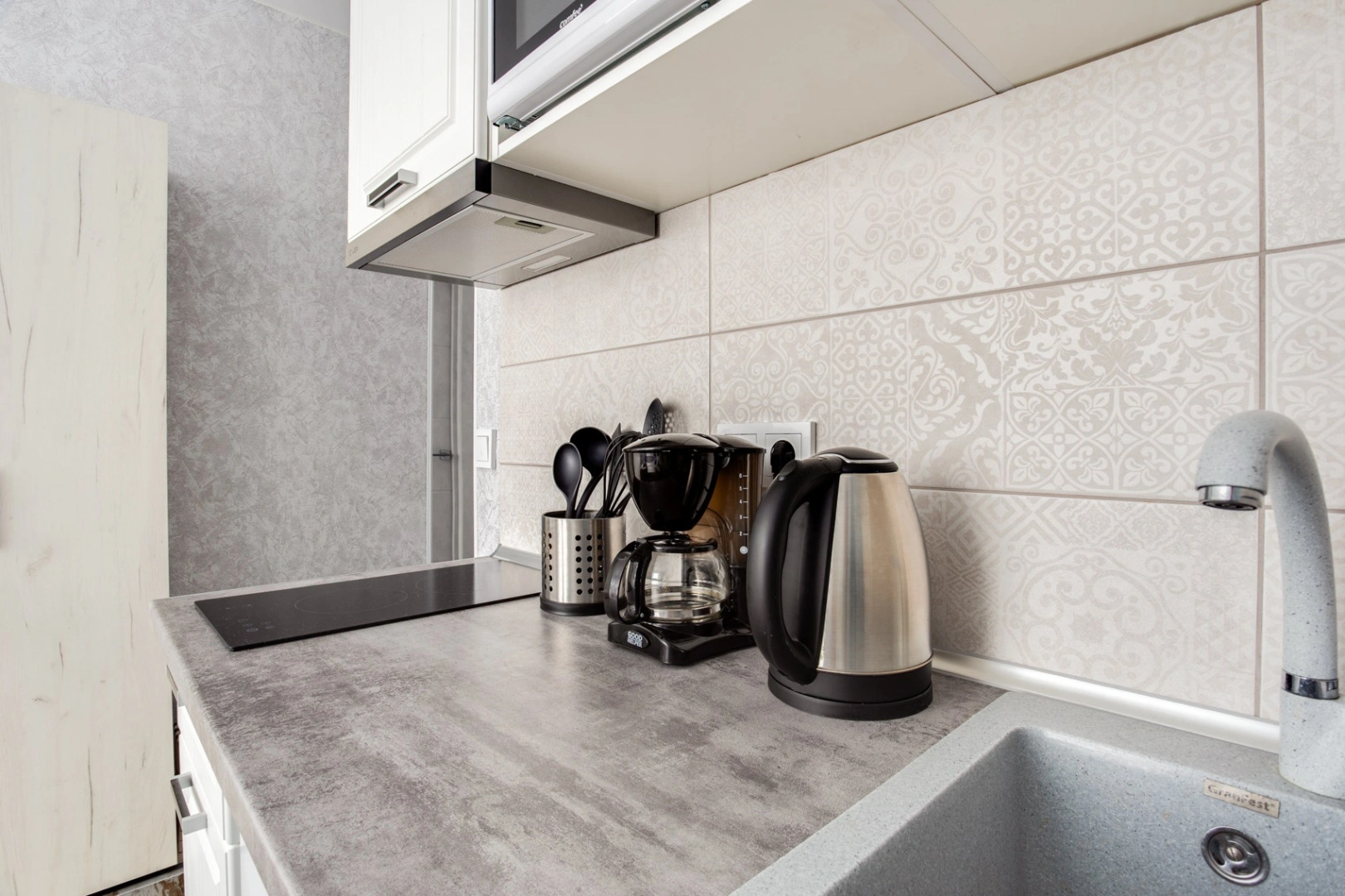 Апартаменты бульвар Эйнштейна 4