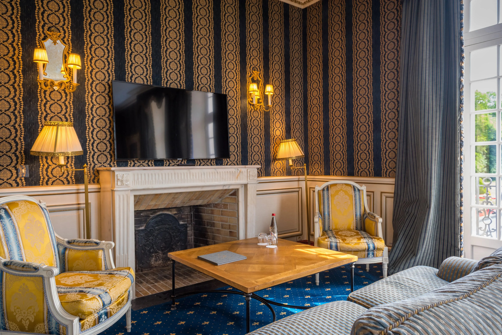 Отель Chateau de Courcelles